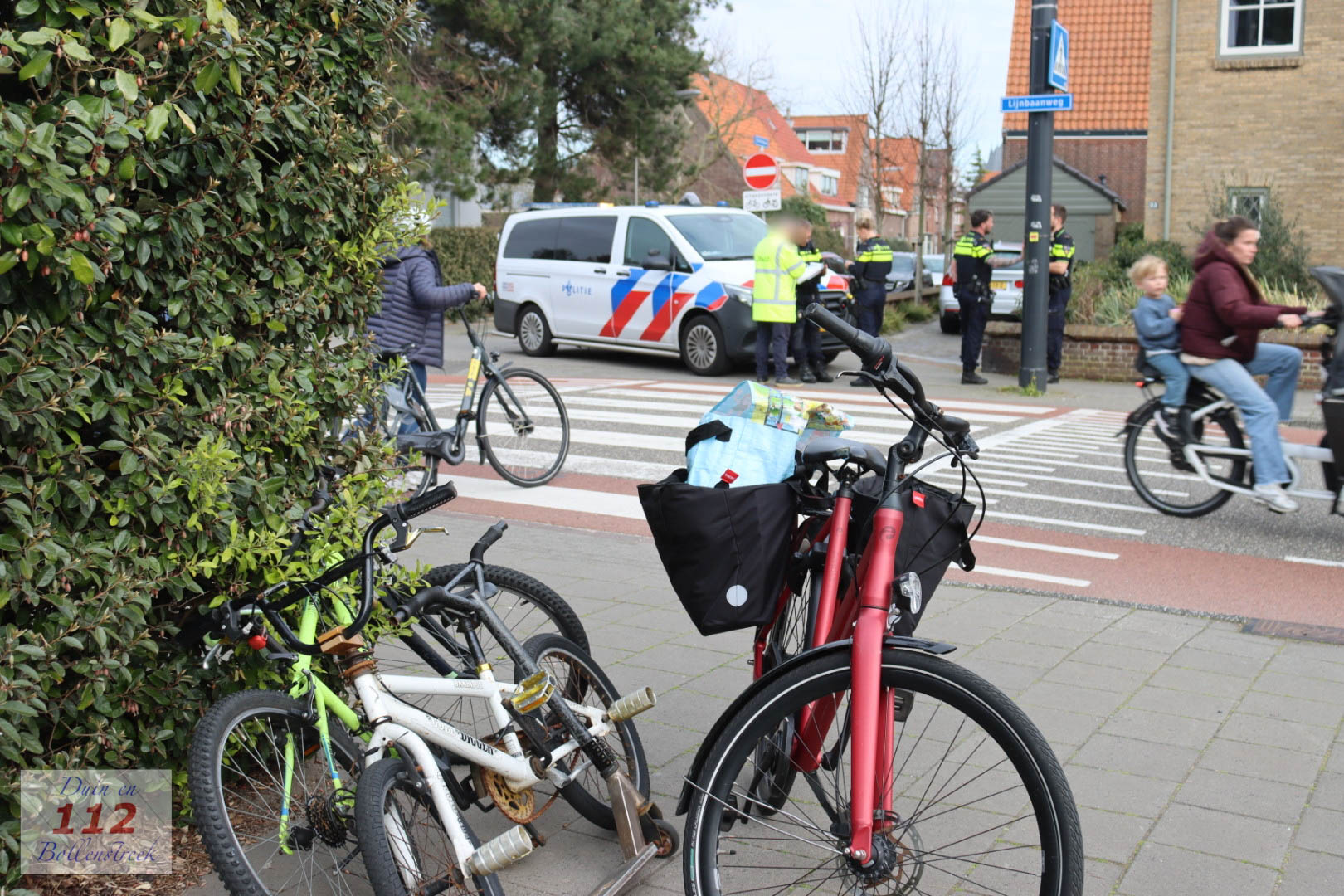 Kind op fiets heeft engeltje op schouder na botsing met lijnbus in Noordwijk