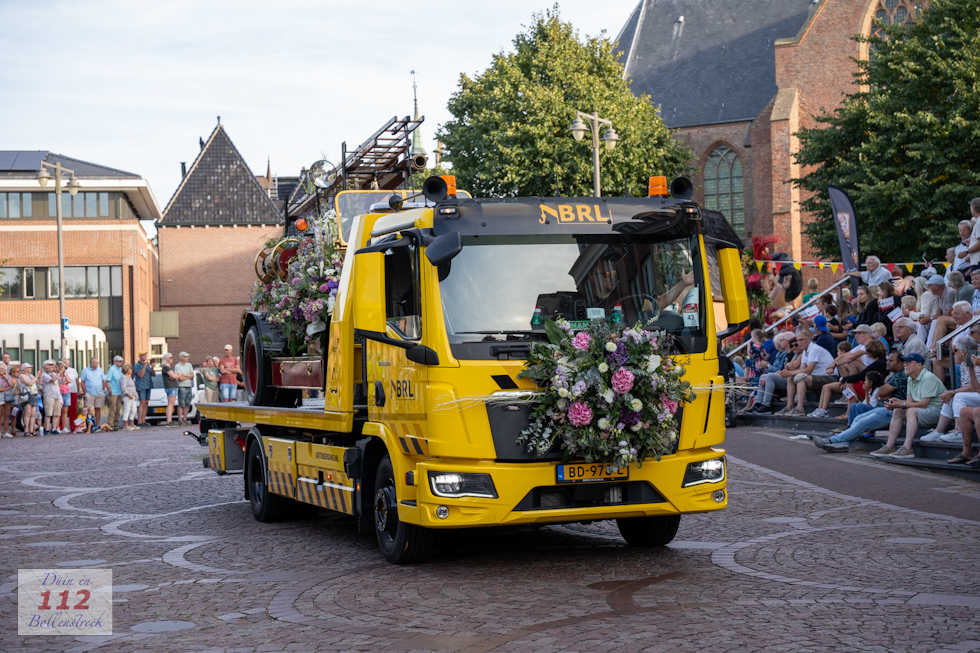 79e editie Flower Parade trekt door Noordwijk. (Foto’s)
